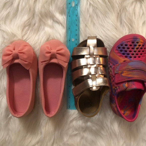 Size 26 pink toddler girl shoes—READ - Picture 12 of 13